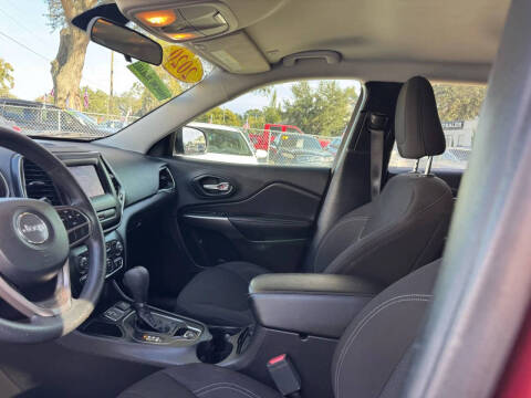 2020 Jeep Cherokee Latitude