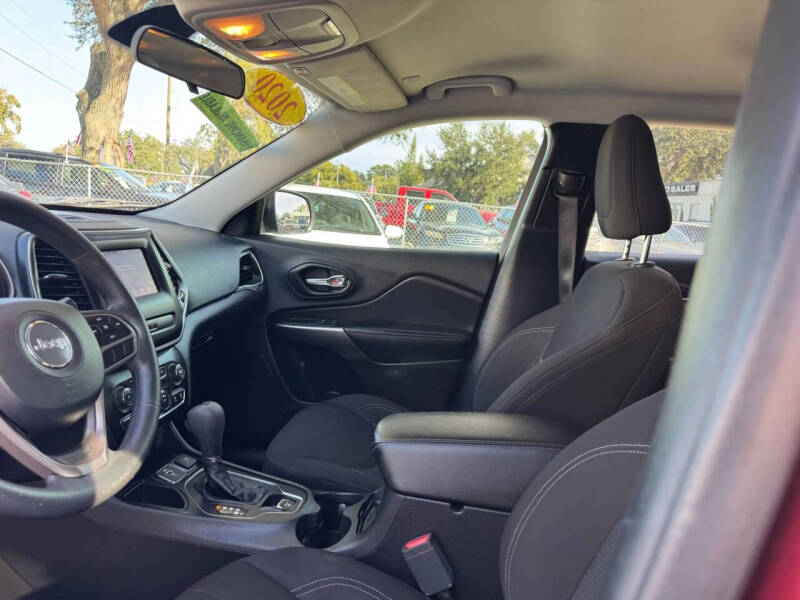 2020 Jeep Cherokee Latitude