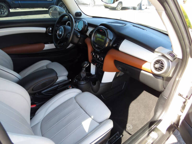 2017 MINI Hardtop 2 Door Cooper S