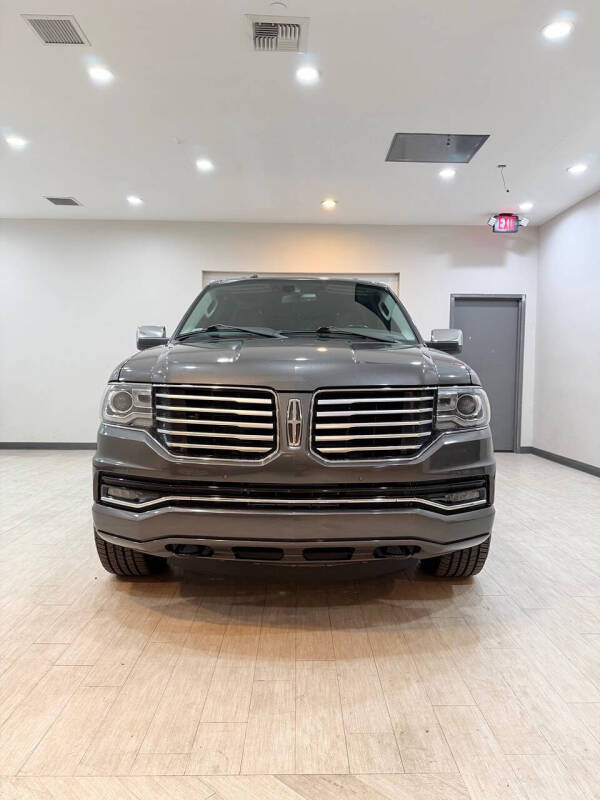 2017 Lincoln Navigator Select