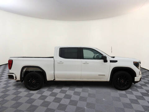 2024 GMC Sierra 1500 Elevation Standard