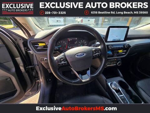 2022 Ford Escape SEL