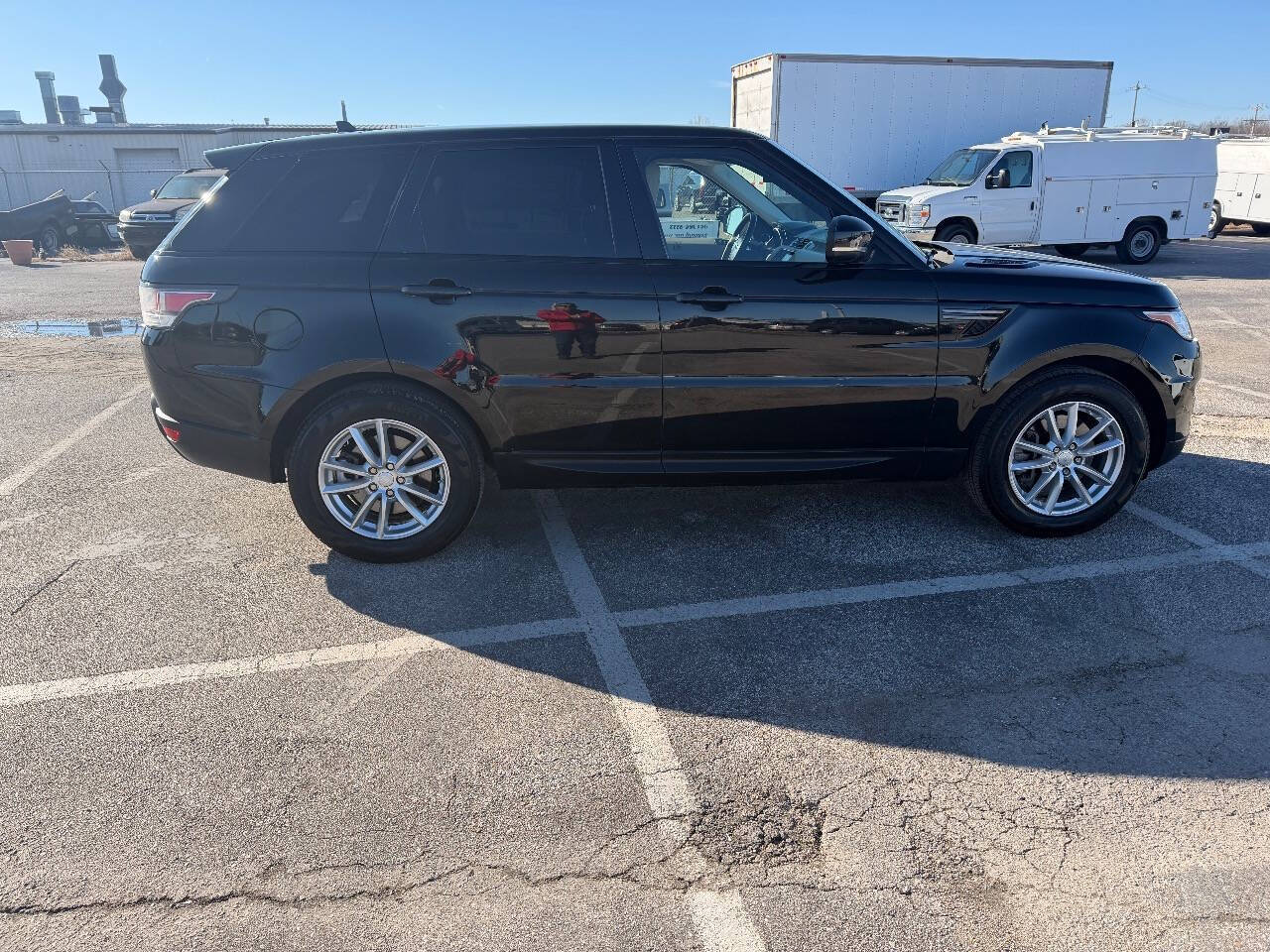 2015 Land Rover Range Rover Sport SE's photo