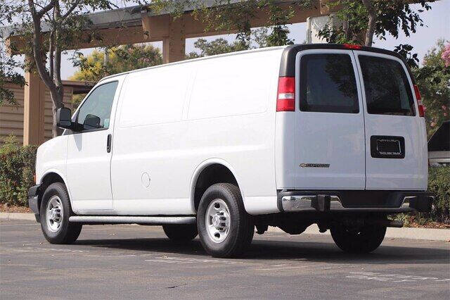 2019 Chevrolet Express 2500