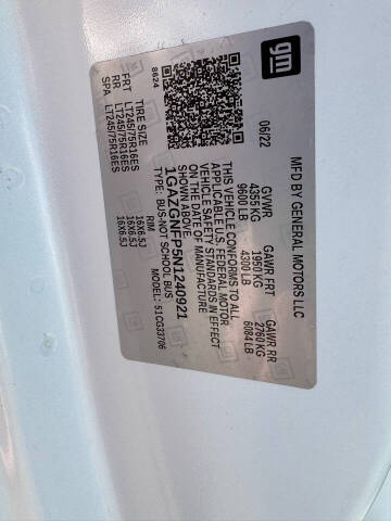 2022 Chevrolet Express LS 3500