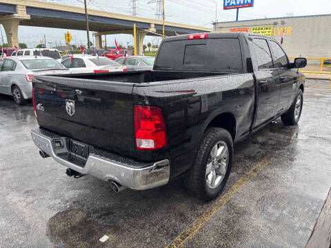 2019 RAM 1500 Classic SLT
