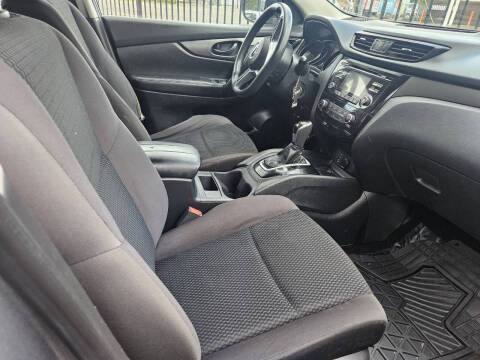 2017 Nissan Rogue Sport S