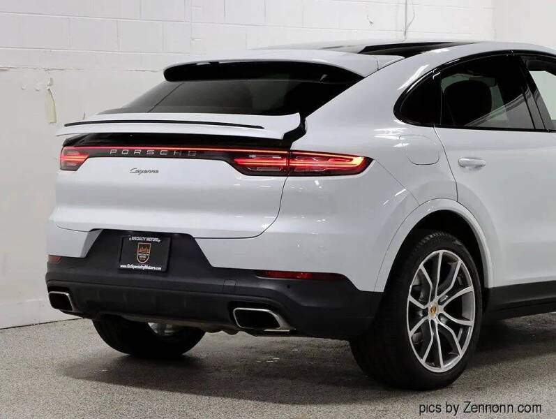 2020 Porsche Cayenne Coupe