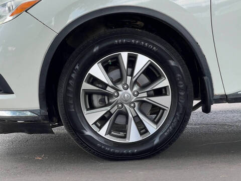 2017 Nissan Murano SV