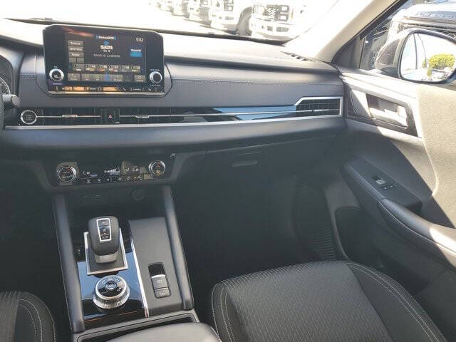 2024 Mitsubishi Outlander ES