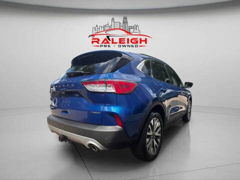 2022 Ford Escape Titanium