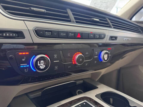 2017 Audi Q7 2.0T quattro Premium Plus