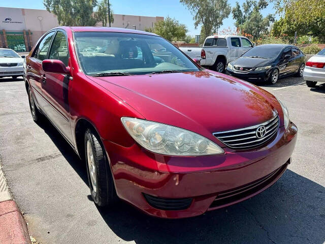 2005 Toyota Camry for sale at HUDSONS AUTOS in Gilbert, AZ