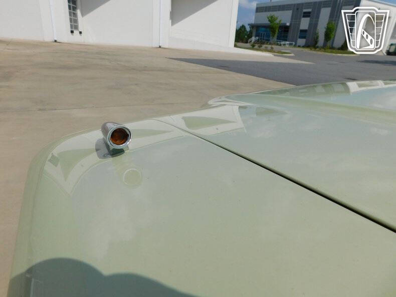 1966 Ford Thunderbird