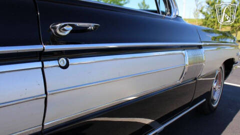 1962 Oldsmobile Starfire