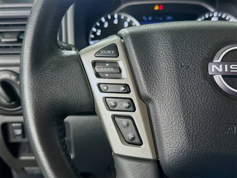 2024 Nissan Titan SV