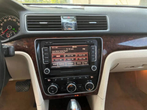 2012 Volkswagen Passat TDI SEL Premium