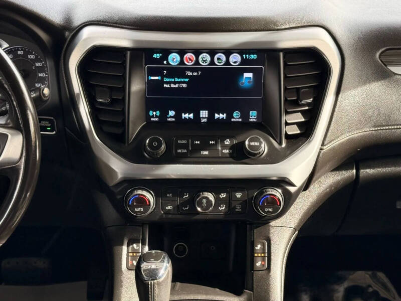 2019 GMC Acadia SLT-1