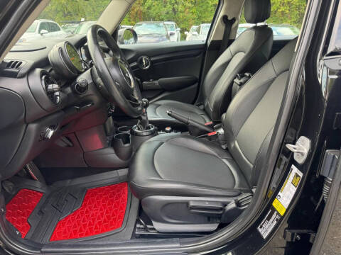 2016 MINI Hardtop 4 Door Cooper