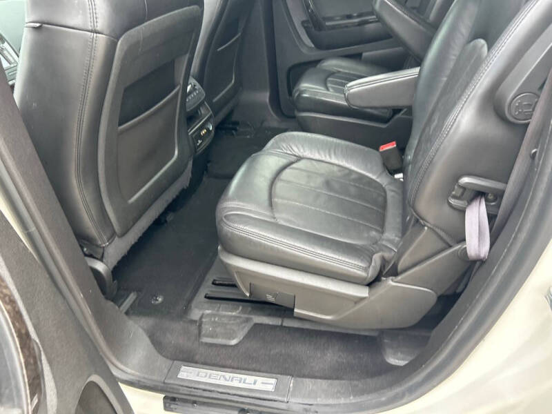 2012 GMC Acadia Denali