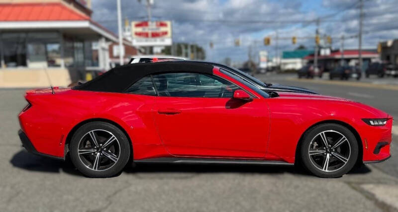 2024 Ford Mustang EcoBoost Premium