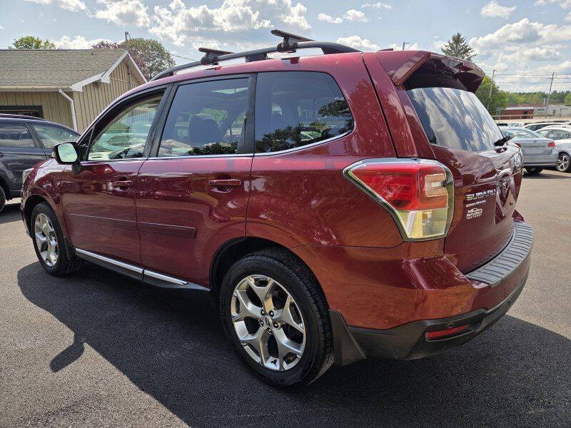 2017 Subaru Forester 2.5i Touring
