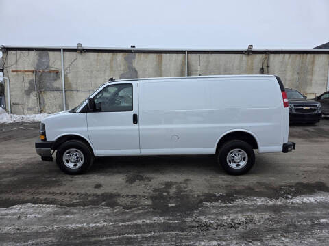 2023 Chevrolet Express 2500
