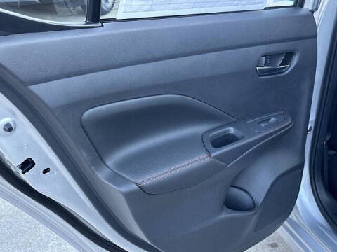 2025 Nissan Versa SR