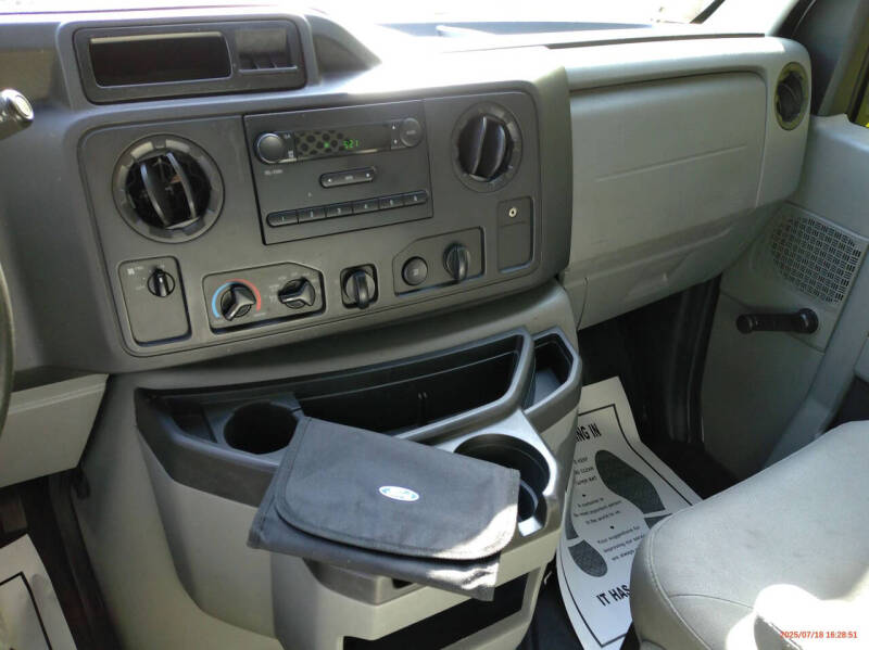 2013 Ford E-Series E-150