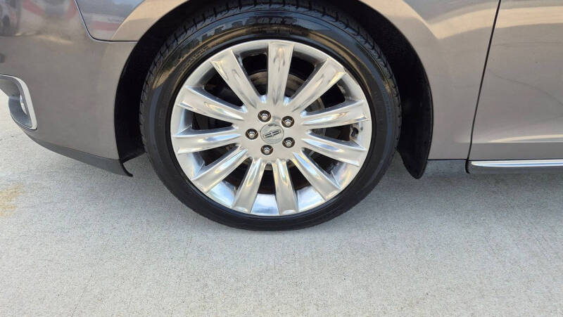 2012 Lincoln MKS