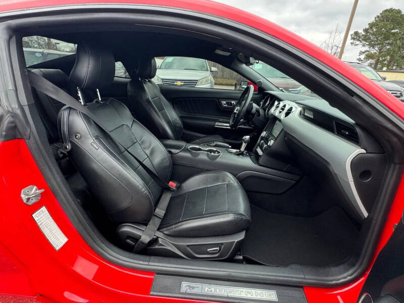 2017 Ford Mustang
