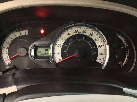 2012 Toyota Sienna SE 8-Passenger