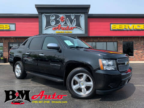2011 Chevrolet Avalanche for sale at B & M Auto Sales Inc. in Oak Forest IL
