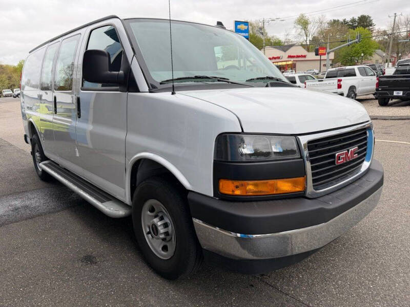 2025 GMC Savana 2500
