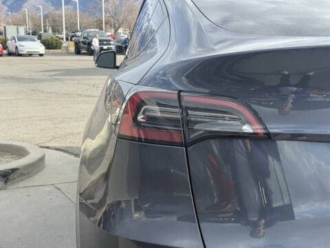 2023 Tesla Model Y Performance