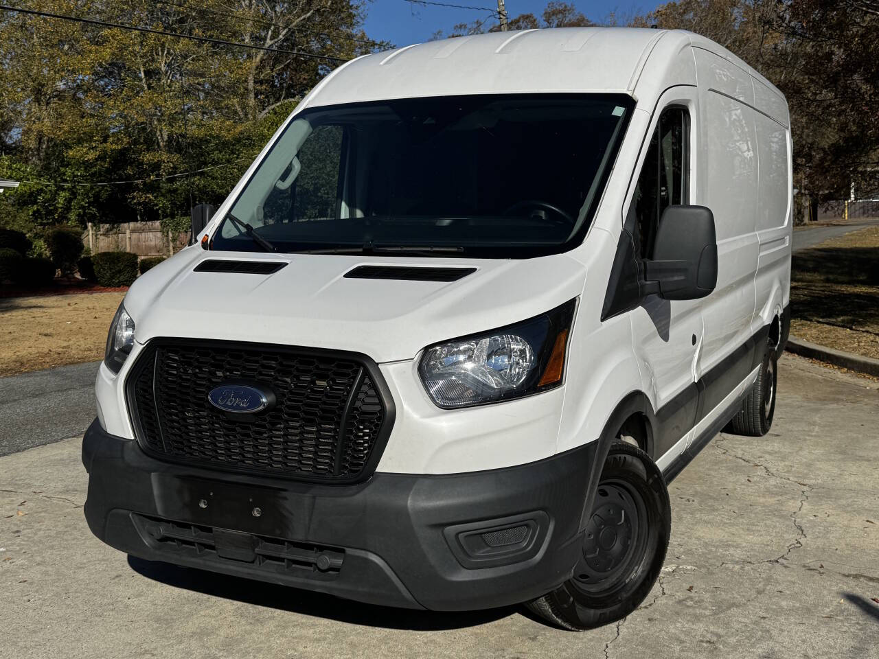 2022 Ford Transit Base's photo