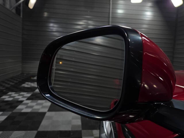 2017 Jaguar XF 35t R-Sport