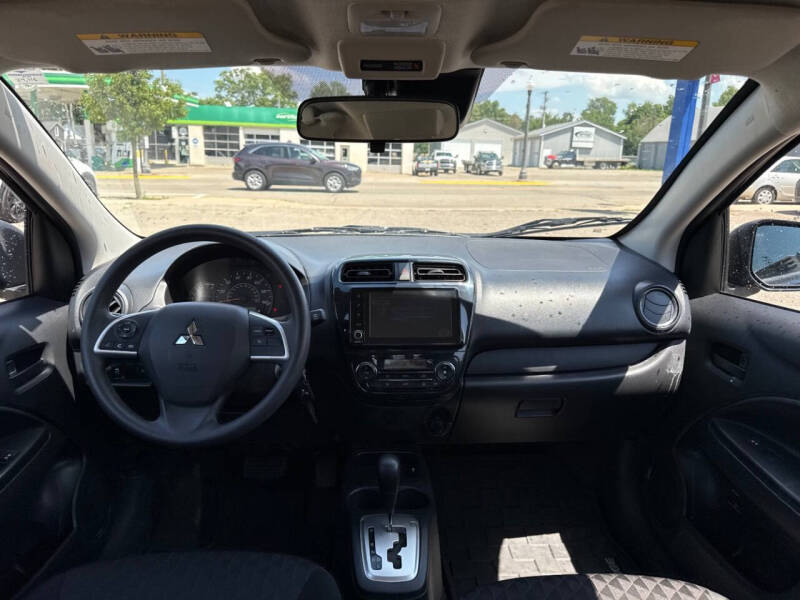 2024 Mitsubishi Mirage ES