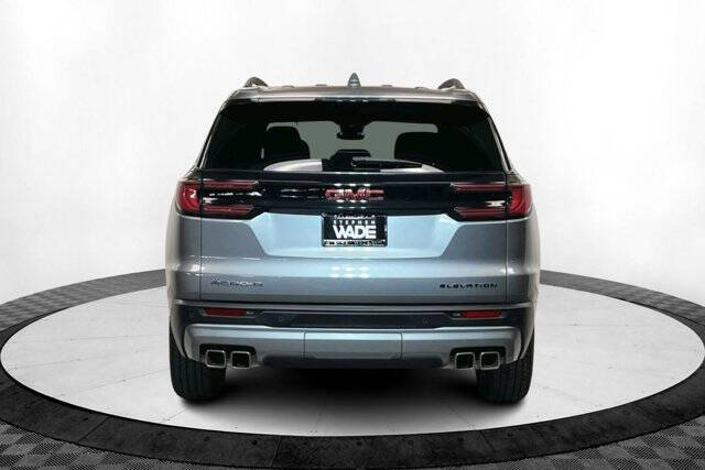 2025 GMC Acadia Elevation