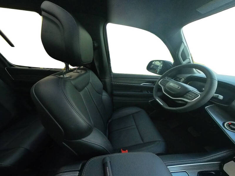 2024 Jeep Wagoneer Series III