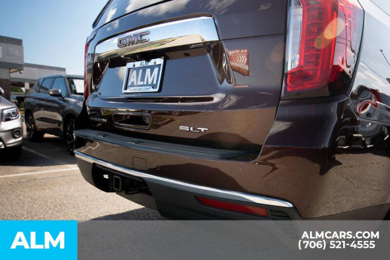 2023 GMC Yukon XL SLT