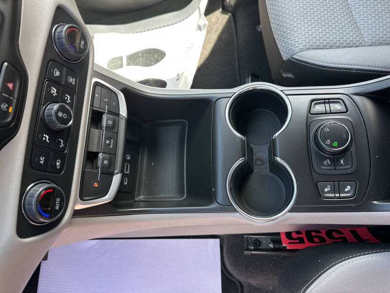 2023 GMC Terrain SLE