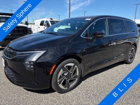 2027 Chrysler Pacifica Limited