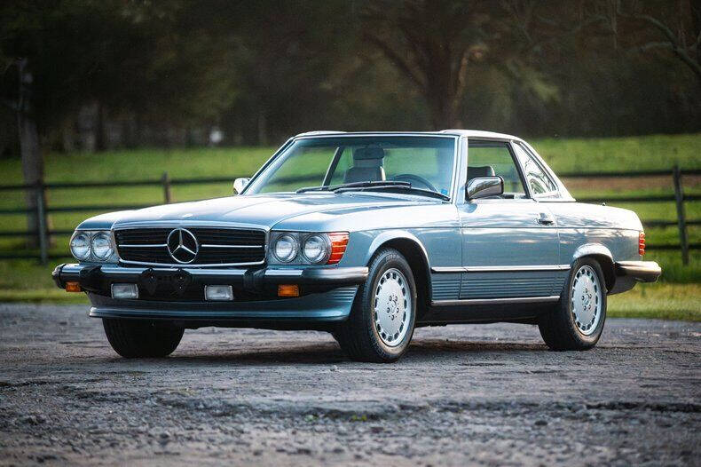 1986 Mercedes-Benz 560-Class 560 SL