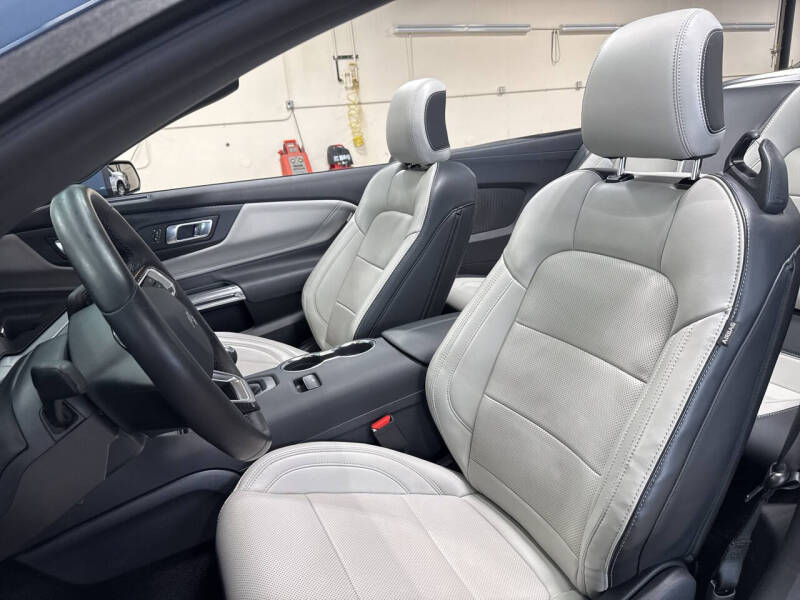 2025 Ford Mustang GT Premium