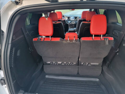 2020 Chrysler Pacifica Limited Red S