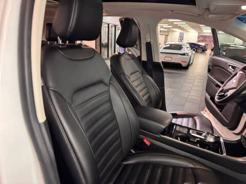 2020 Ford Edge