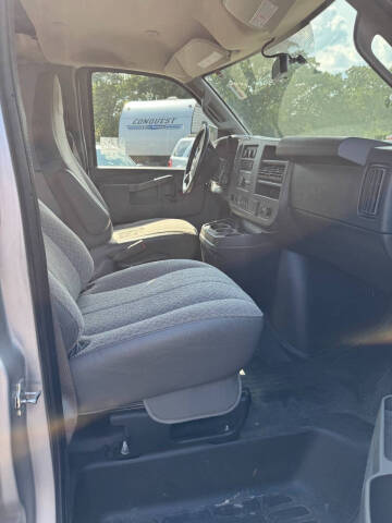 2019 Chevrolet Express 2500