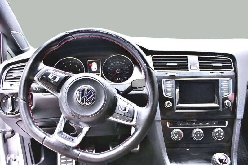 2015 Volkswagen Golf GTI