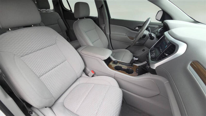 2019 GMC Acadia SLE-2